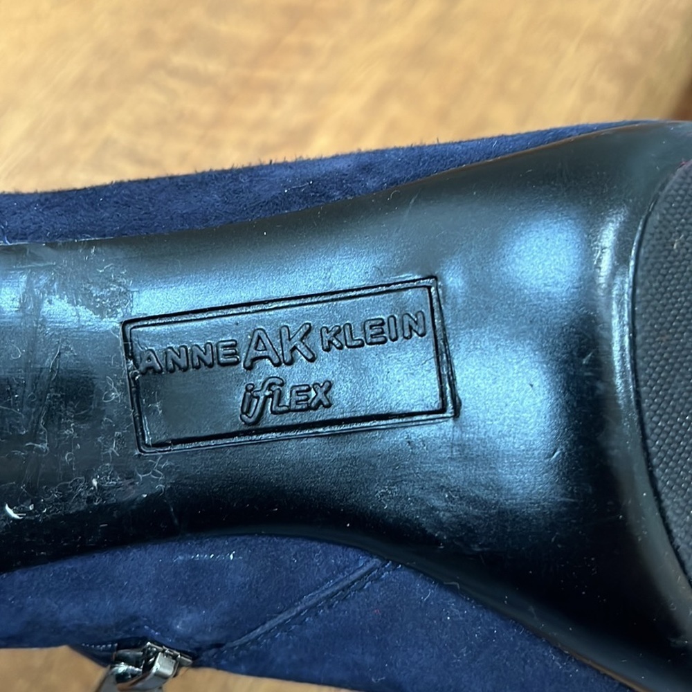AK Anne Klein Woman’s Blue Leather Booties Size 10 - Picture 7 of 8